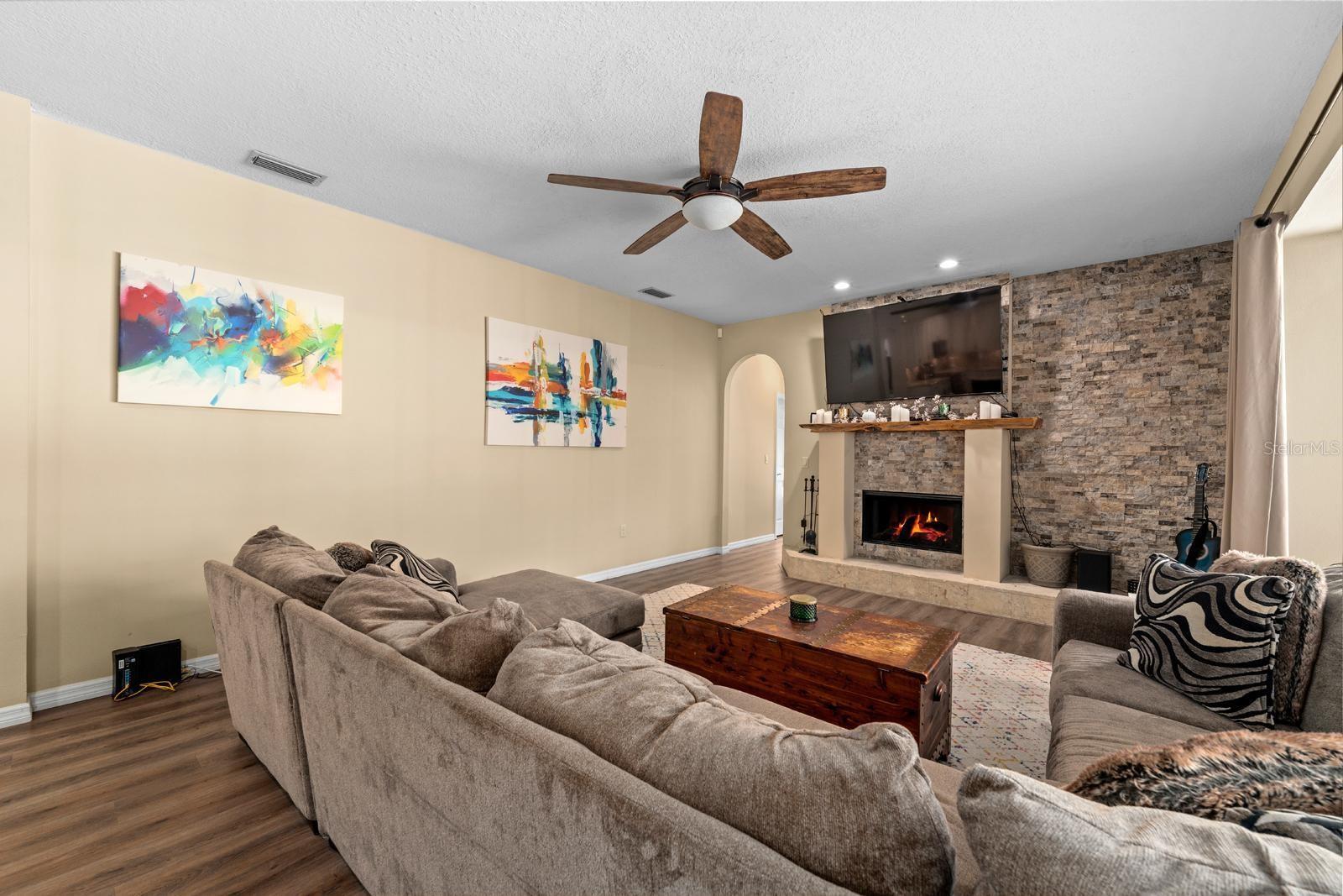 WESTWIND - Residential