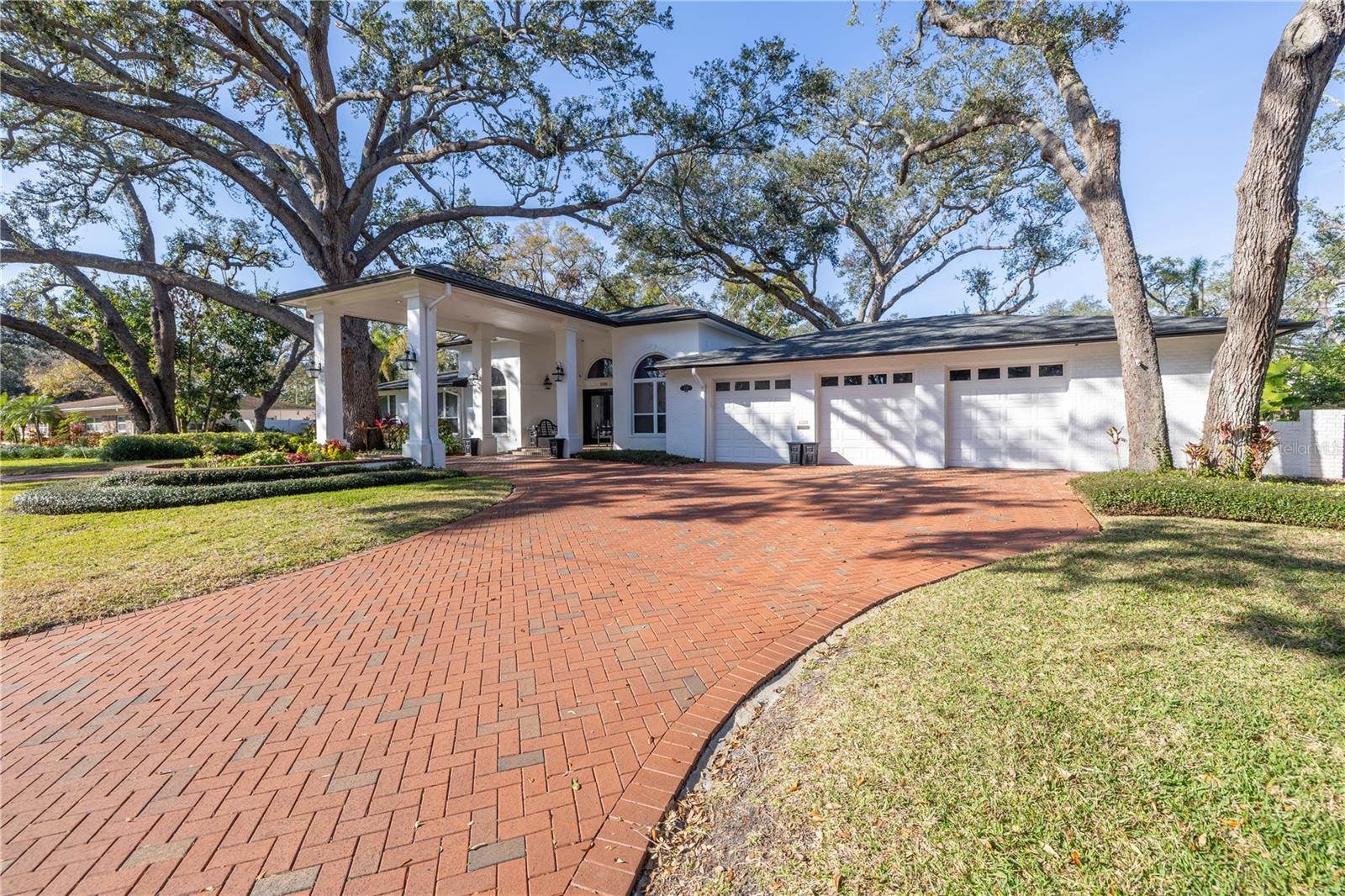 MONTICELLO PARK - Residential