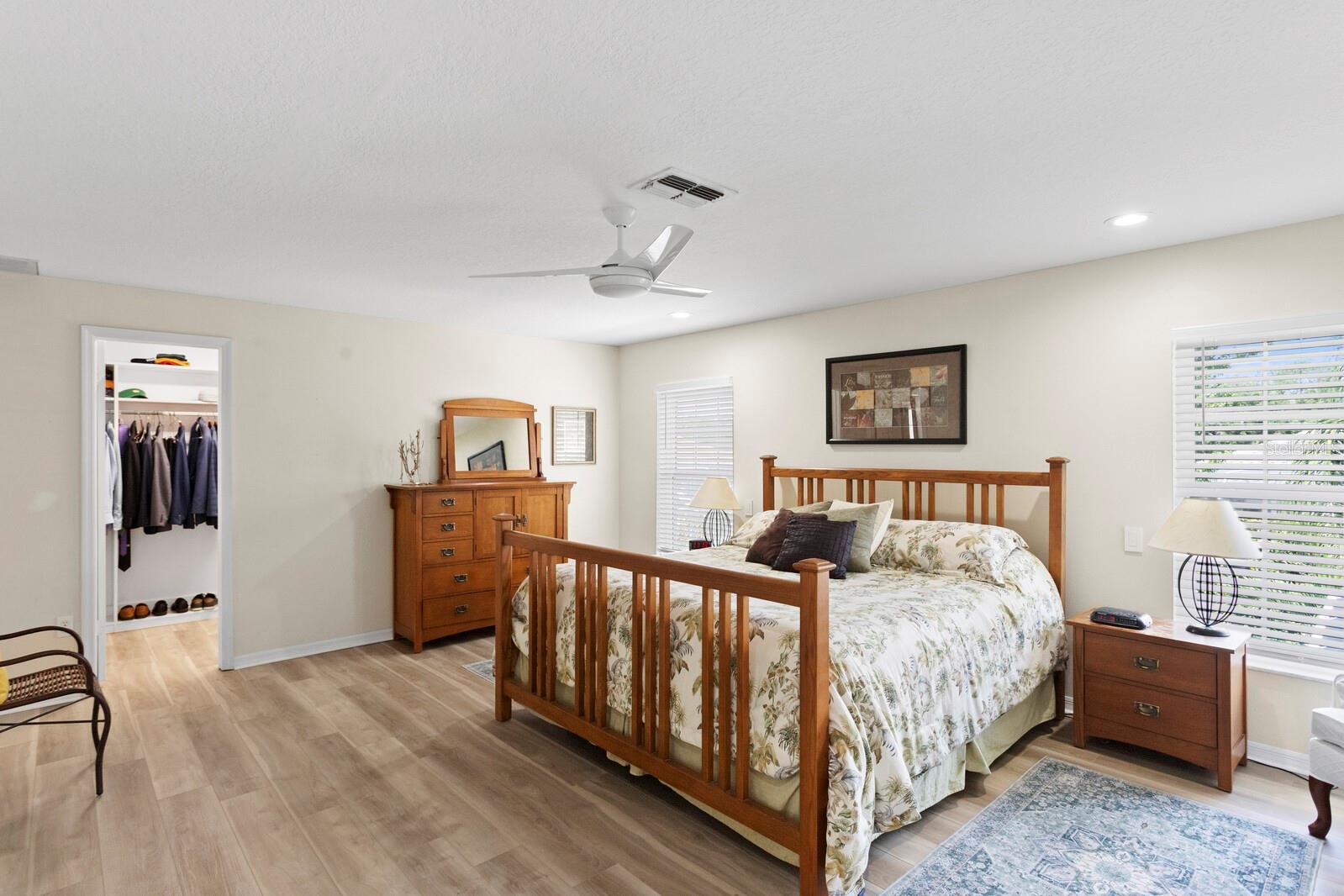 CHEVY CHASE ESTATES PH ONE - Residential