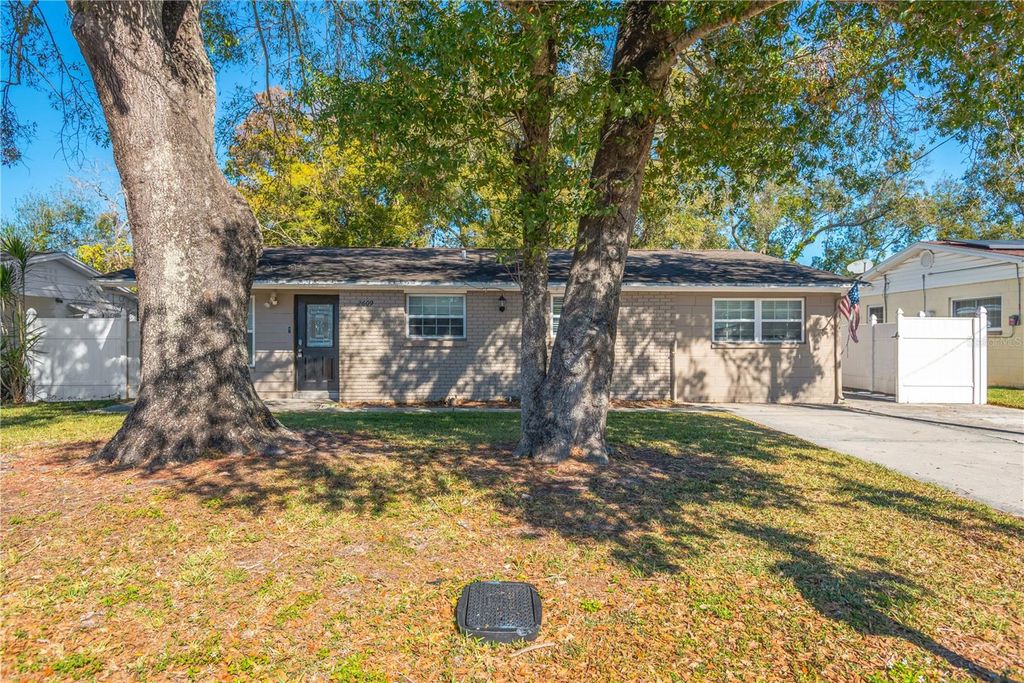 Photo of 2609 Lorraine Street, Tampa, FL 33614 (MLS # TB8466784)