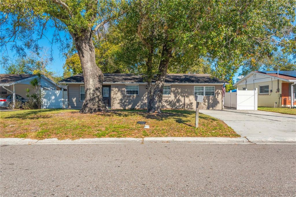 Photo of 2609 Lorraine Street, Tampa, FL 33614 (MLS # TB8466784)