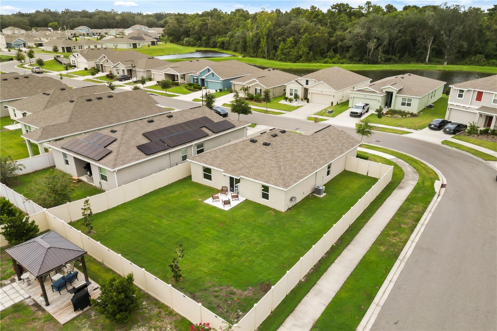4260 GREEN GABLES PLACE