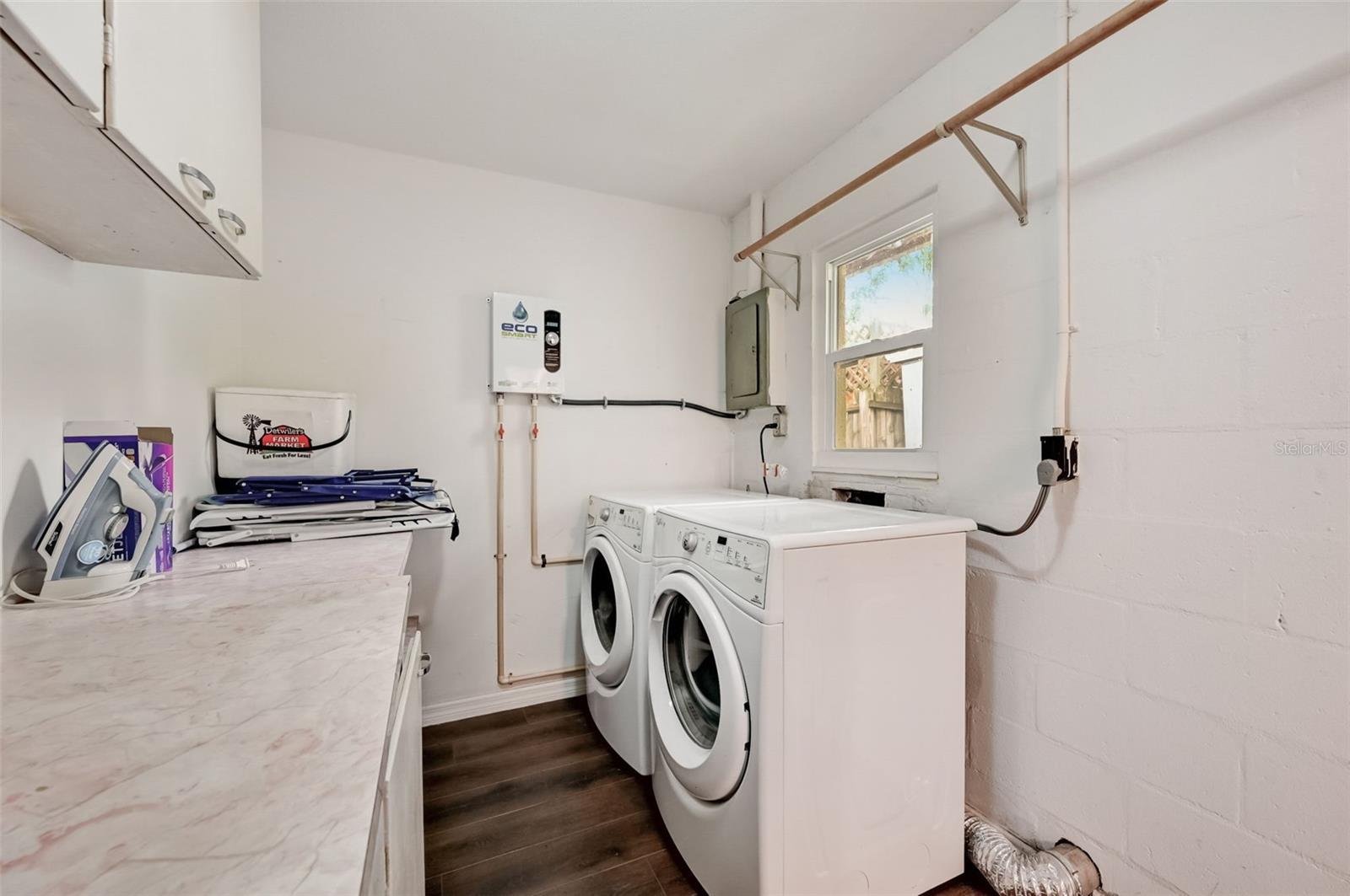 OSPREY AVE SUB - Residential Lease