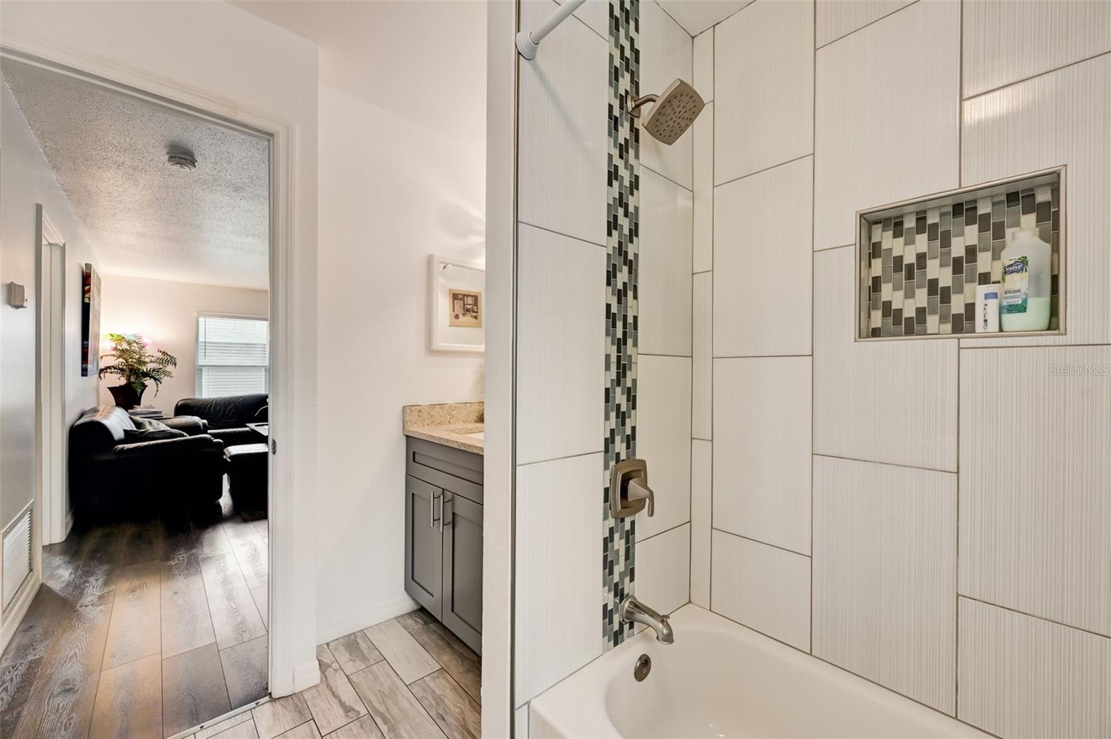 OSPREY AVE SUB - Residential Lease