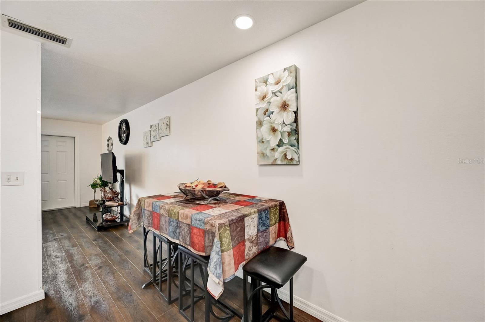 OSPREY AVE SUB - Residential Lease