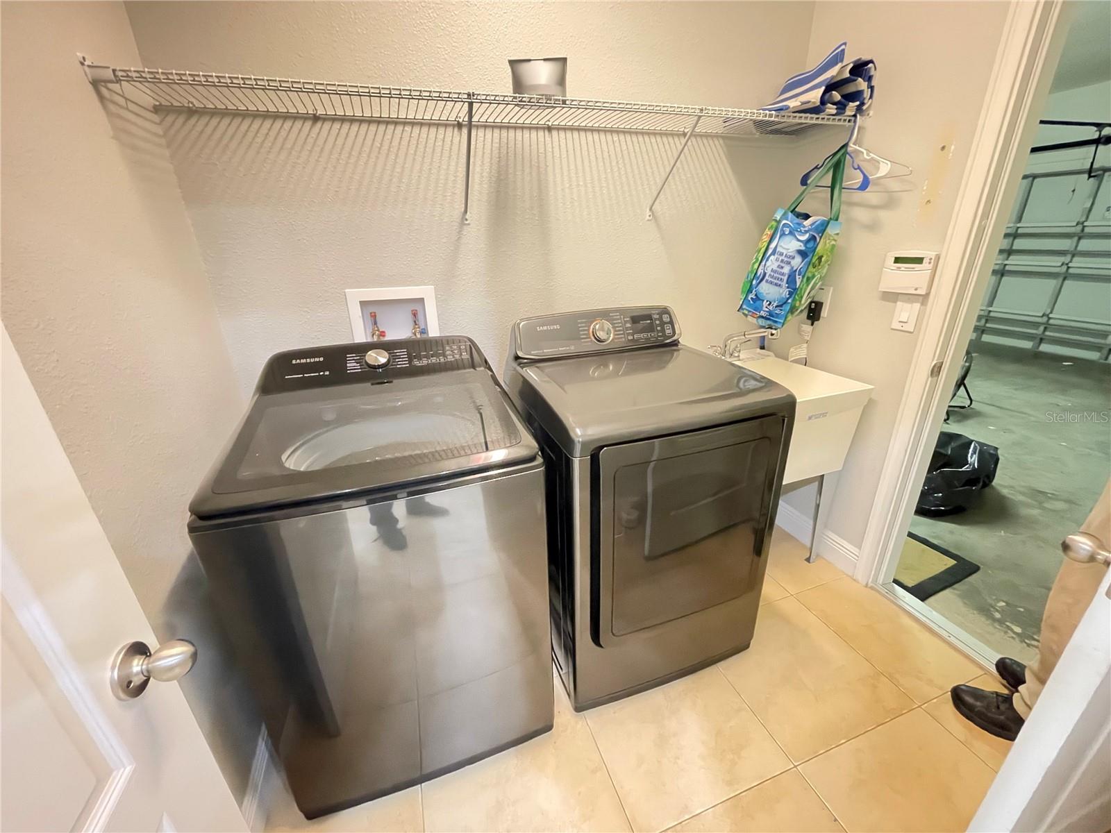 LAKE SAWYER SOUTH PH 5 - Residential Lease