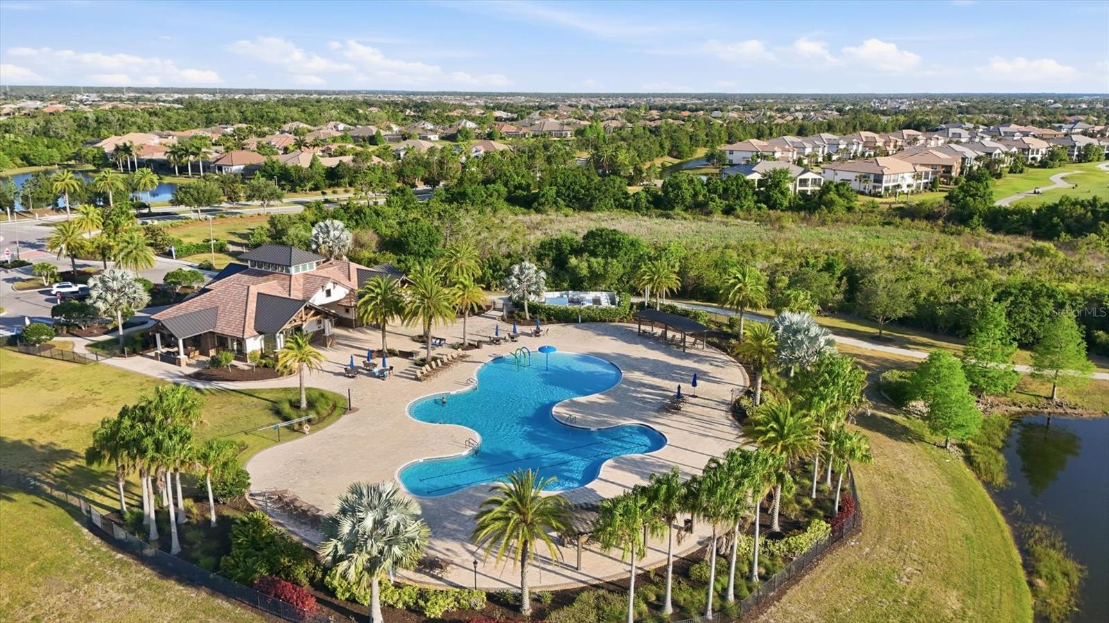 CLUBSIDE AT COUNTRY CLUB EAST PH IX - Residential