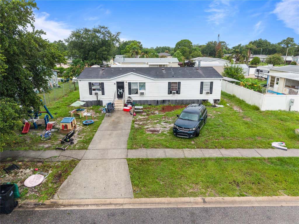 Photo of 14758 Congress Street, Orlando, FL 32826 (MLS # V4950340)
