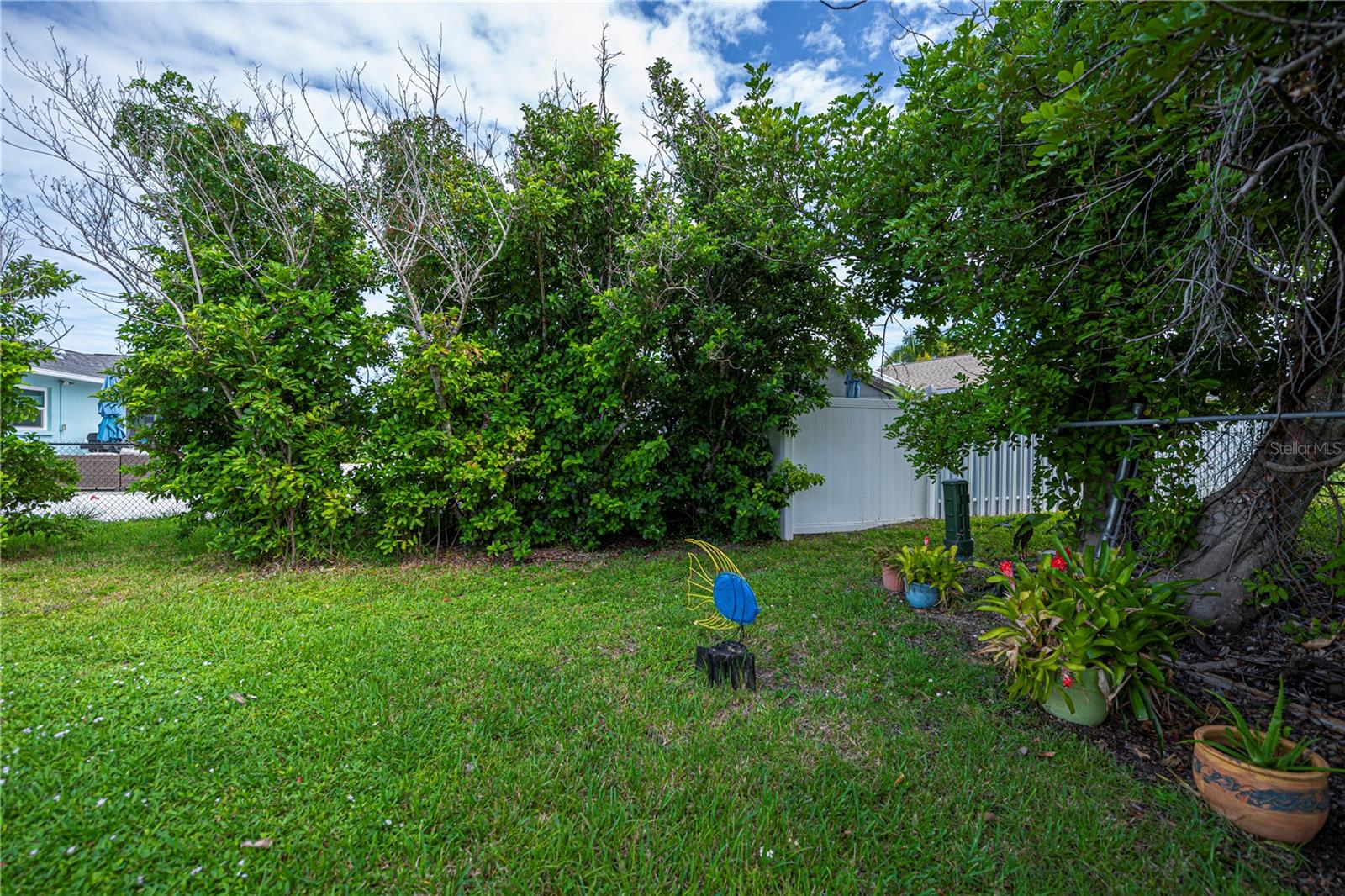 MAY TERRACE - Residential
