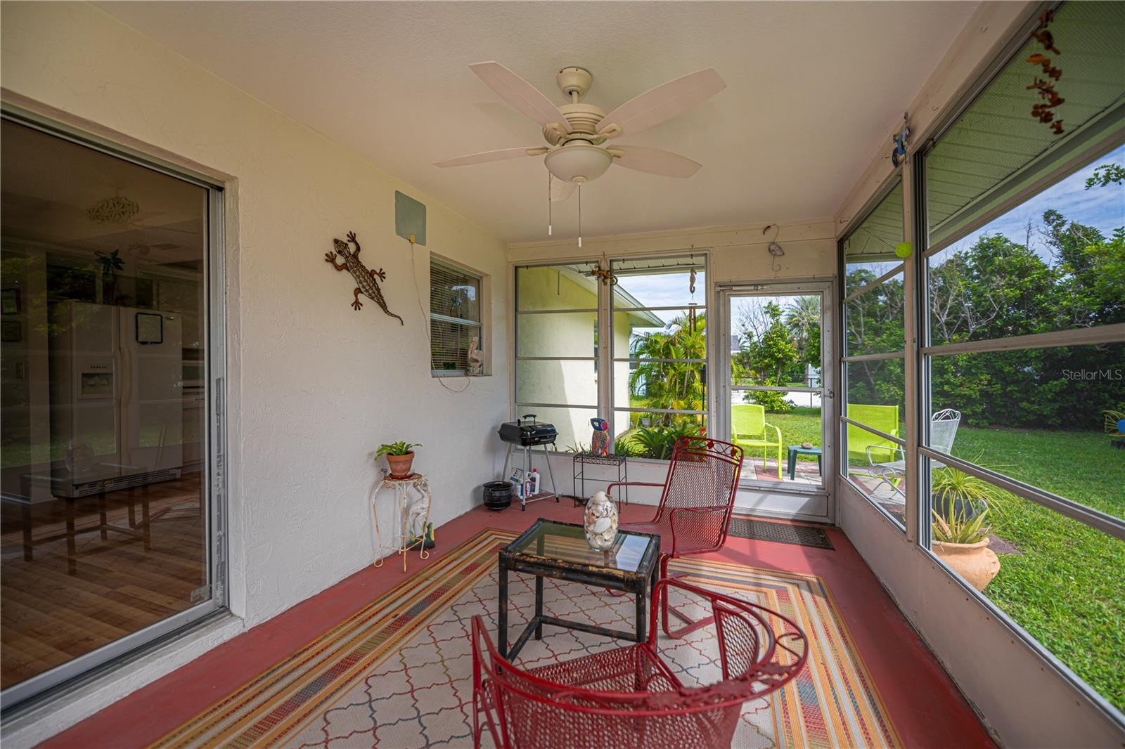 MAY TERRACE - Residential