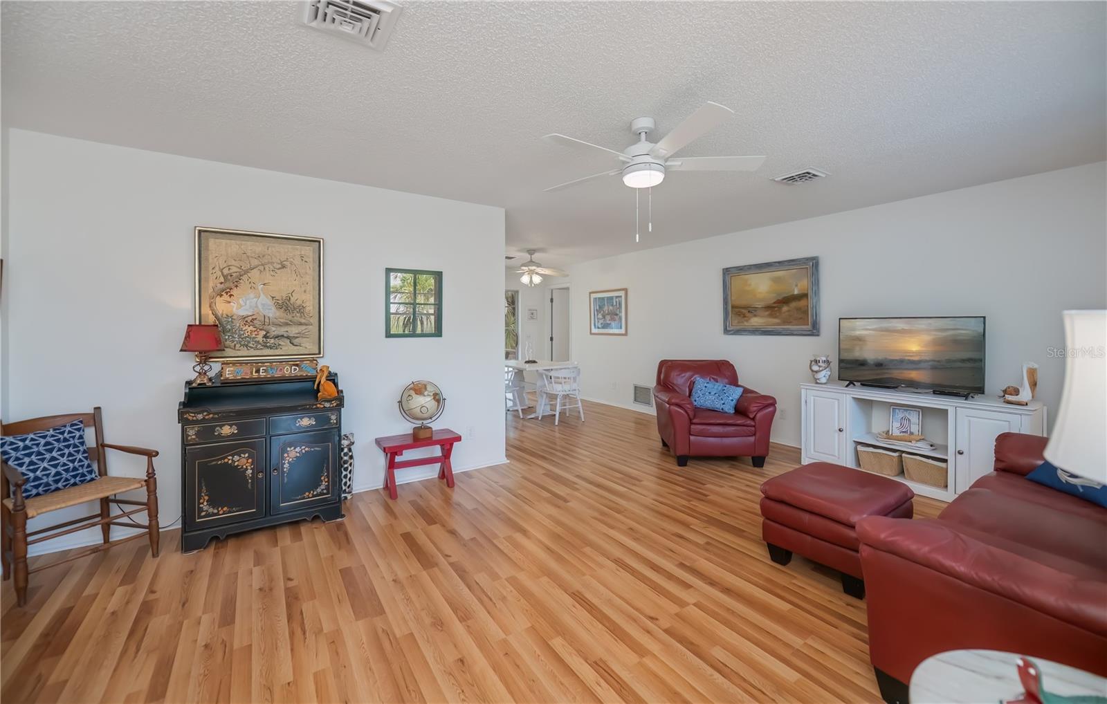MAY TERRACE - Residential