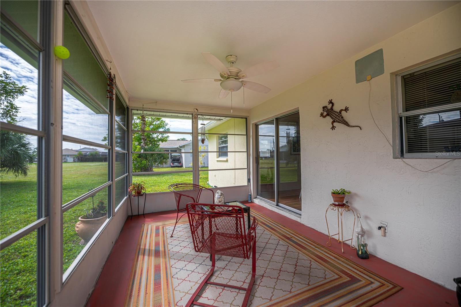 MAY TERRACE - Residential