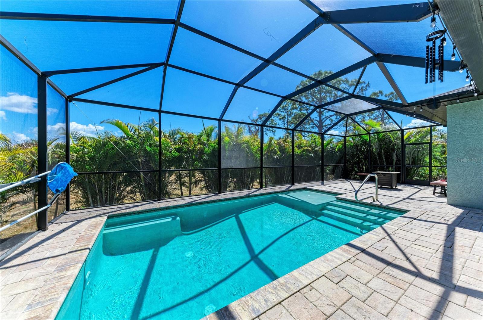 ROTONDA LAKES - Residential