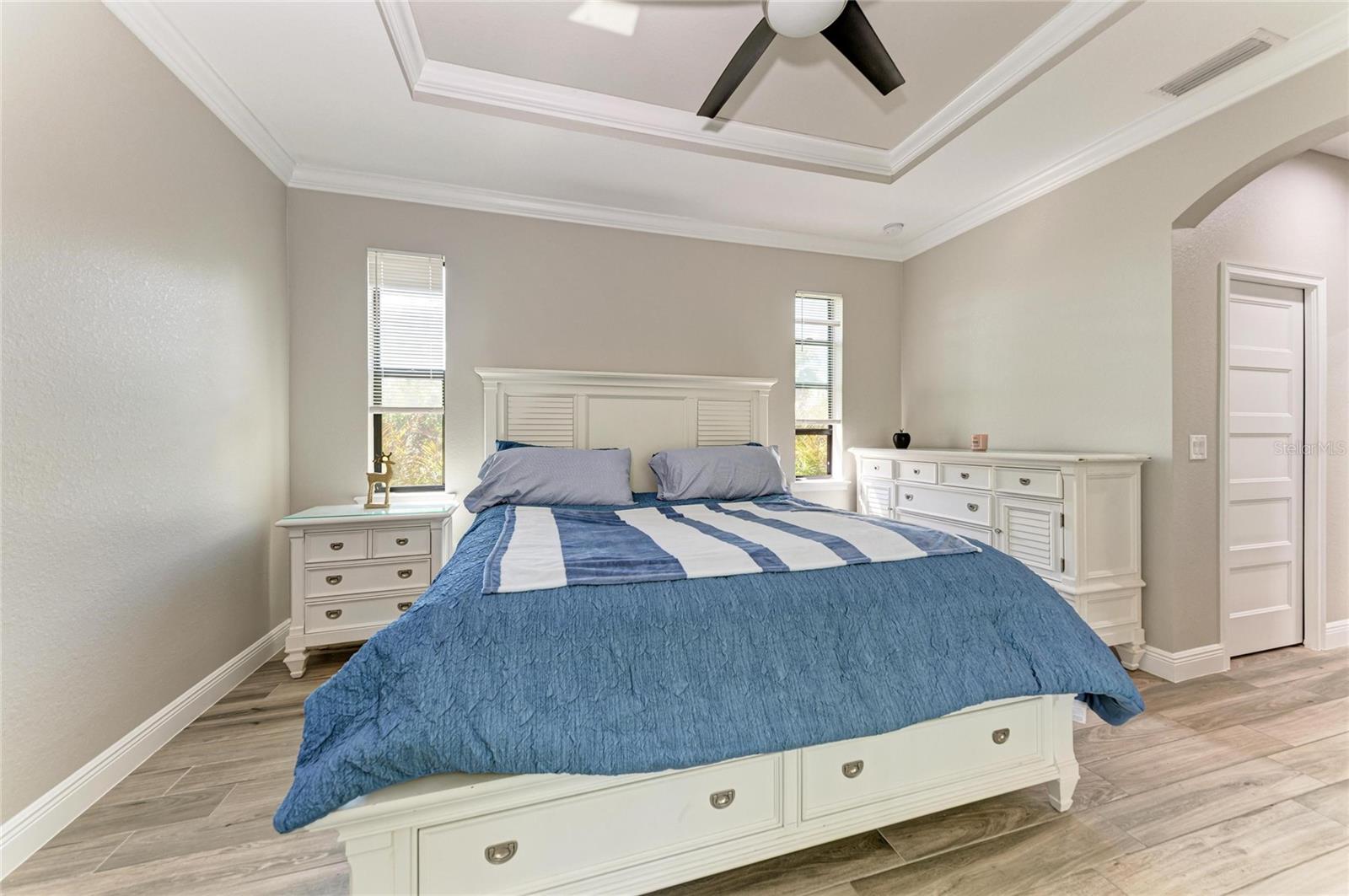 ROTONDA LAKES - Residential