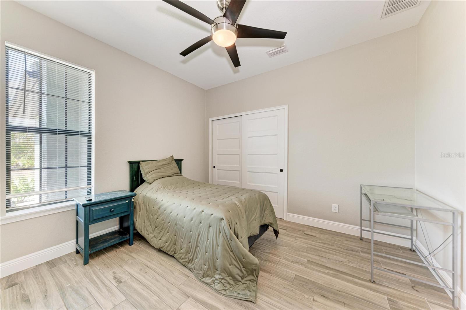 ROTONDA LAKES - Residential