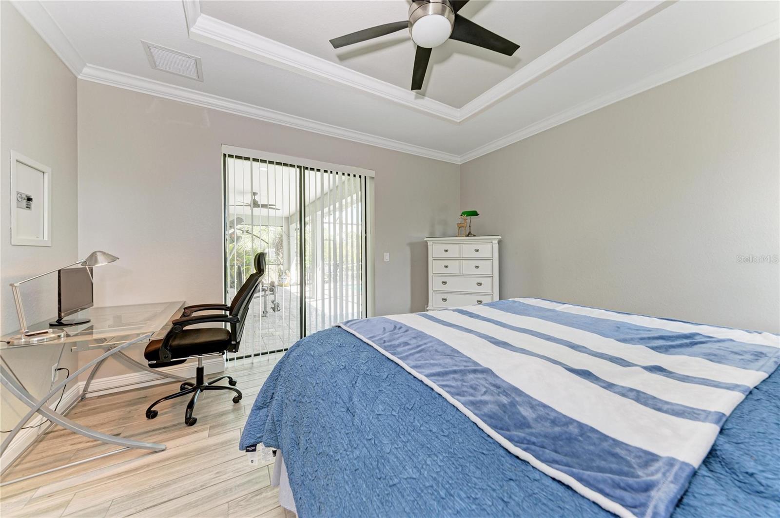 ROTONDA LAKES - Residential