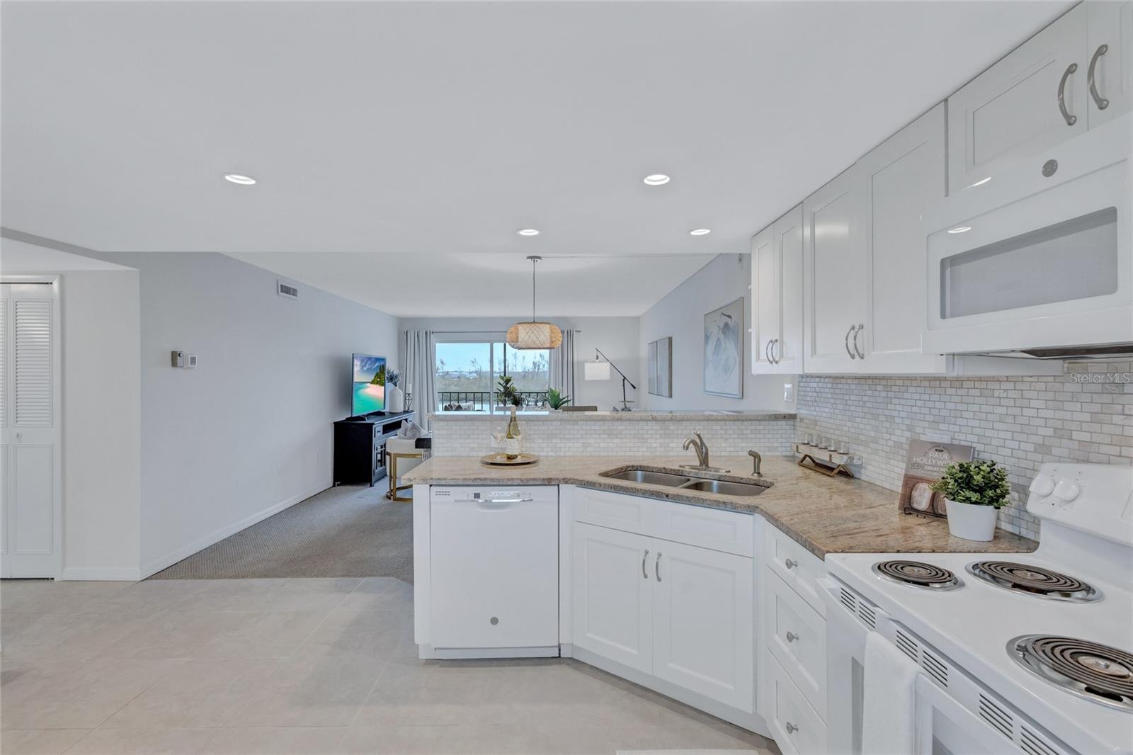 9397 MIDNIGHT PASS ROAD 505