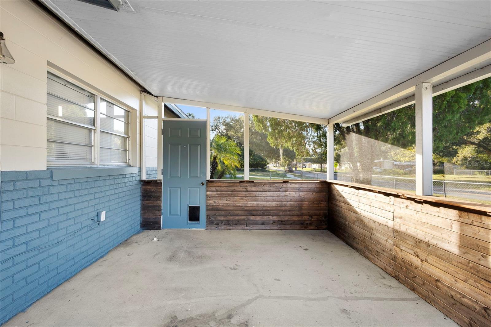 ACREAGE & UNREC - Residential