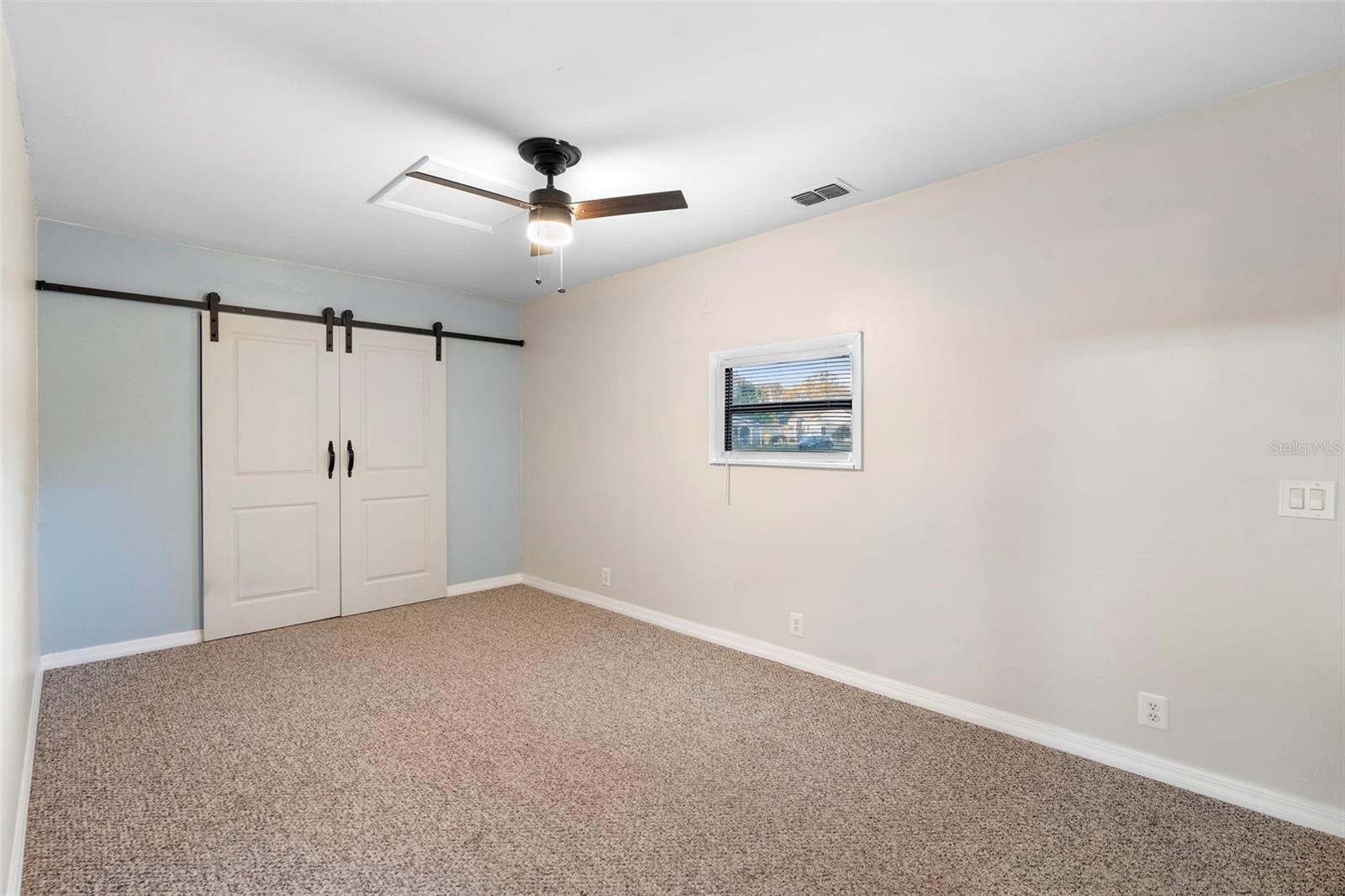 ACREAGE & UNREC - Residential