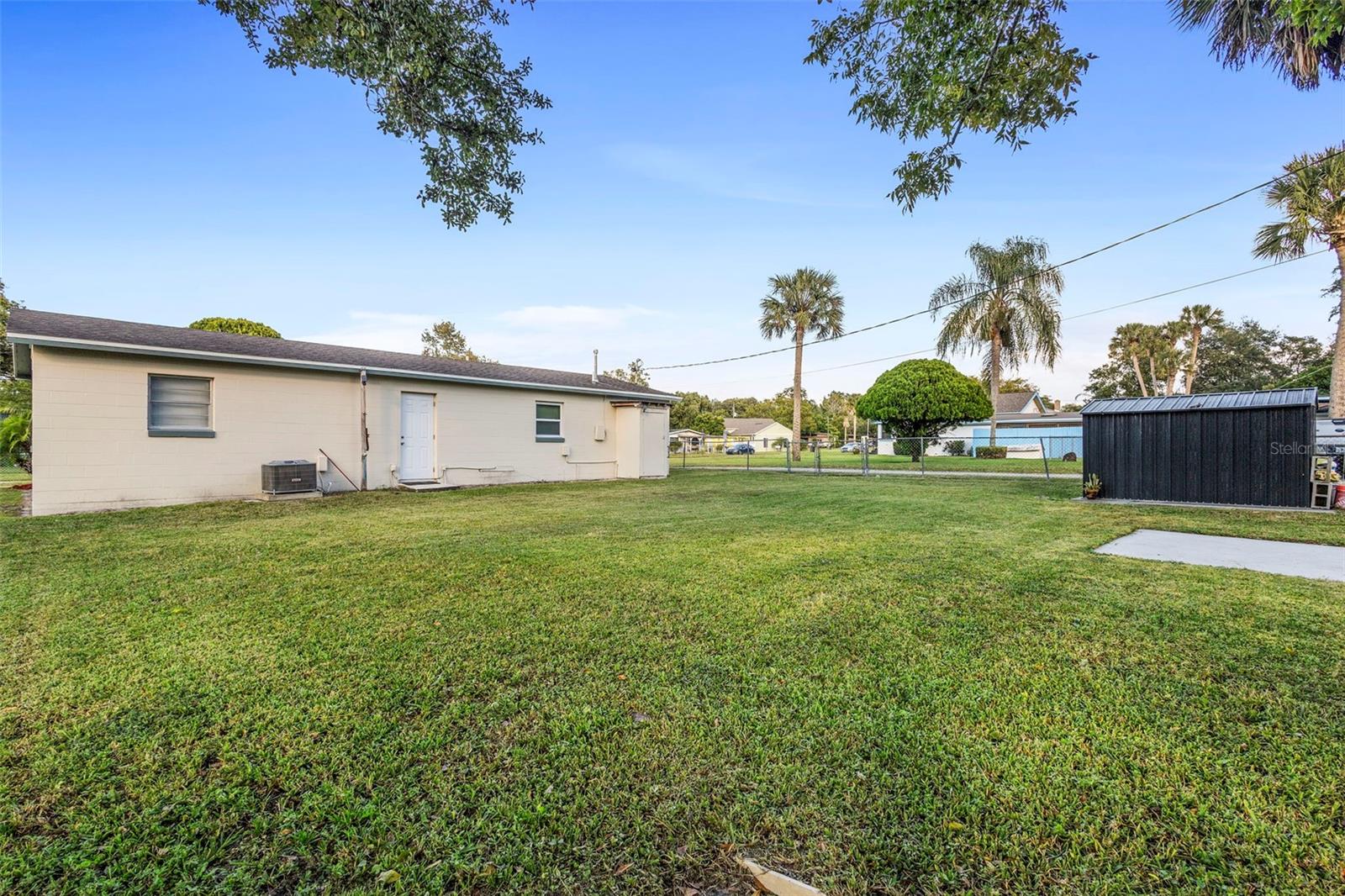 ACREAGE & UNREC - Residential