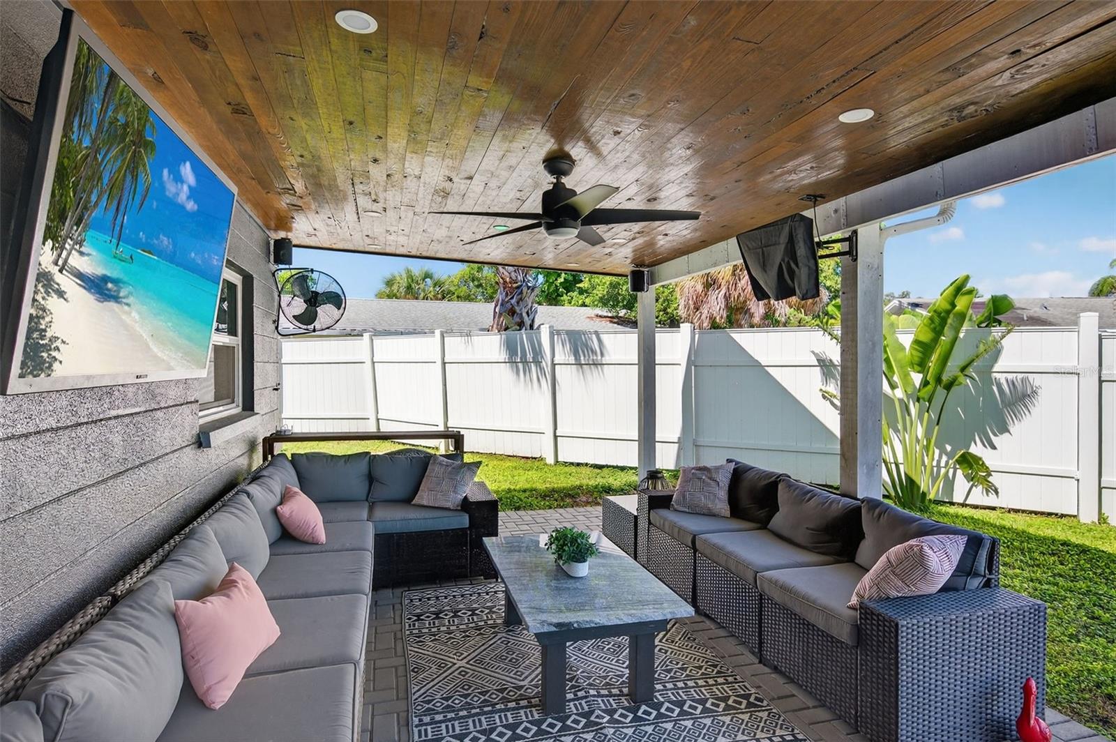 LEWIS ISLAND BAHAMA ISLES ADD - Residential