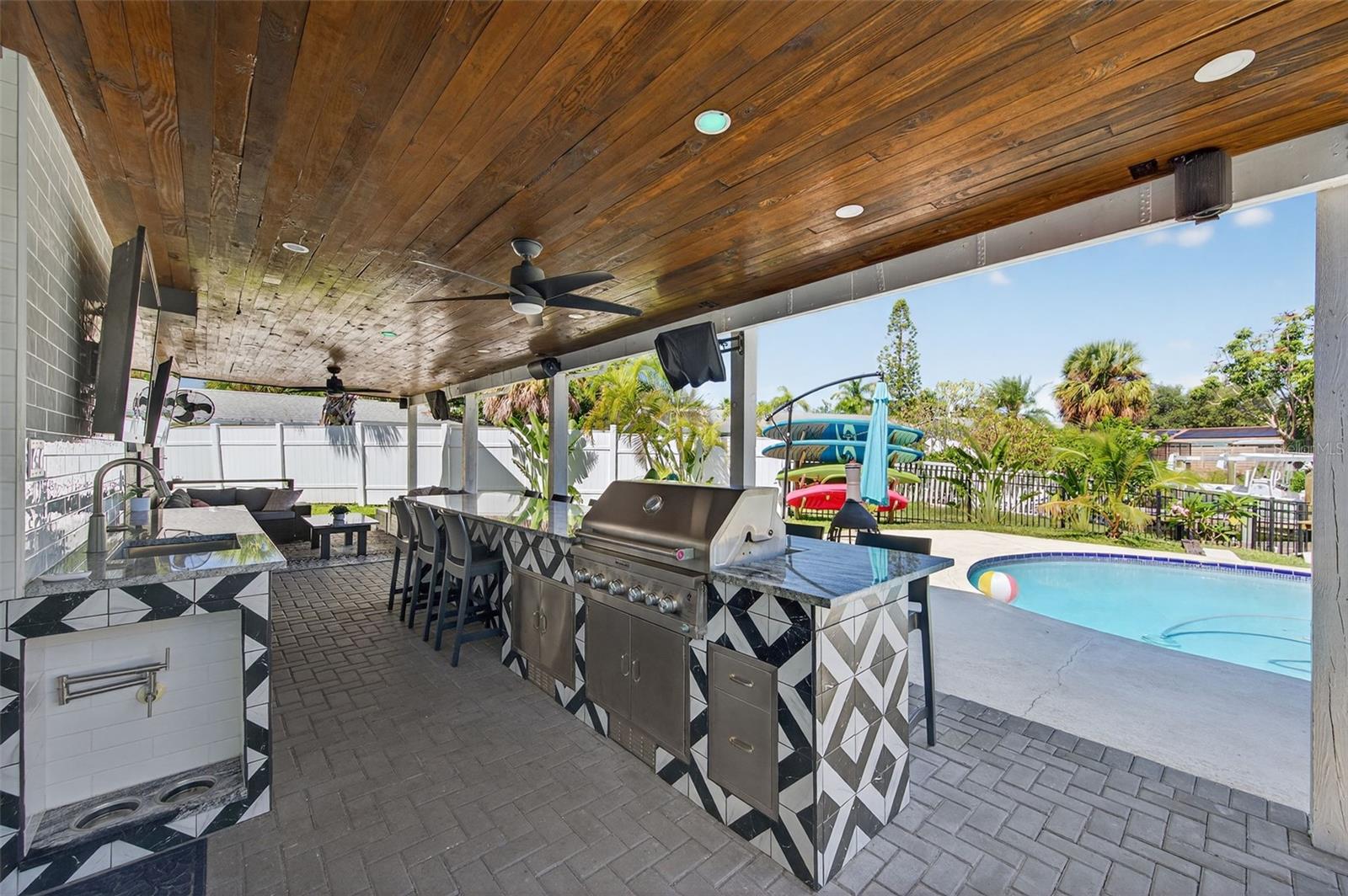 LEWIS ISLAND BAHAMA ISLES ADD - Residential