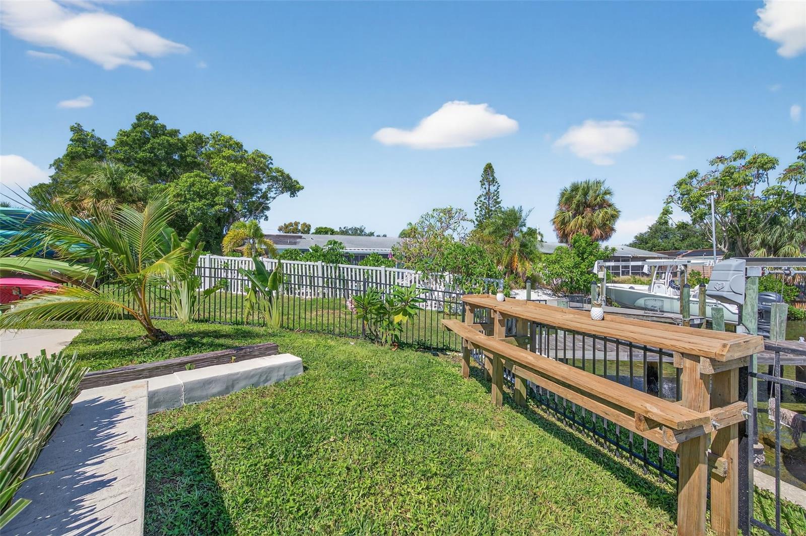 LEWIS ISLAND BAHAMA ISLES ADD - Residential