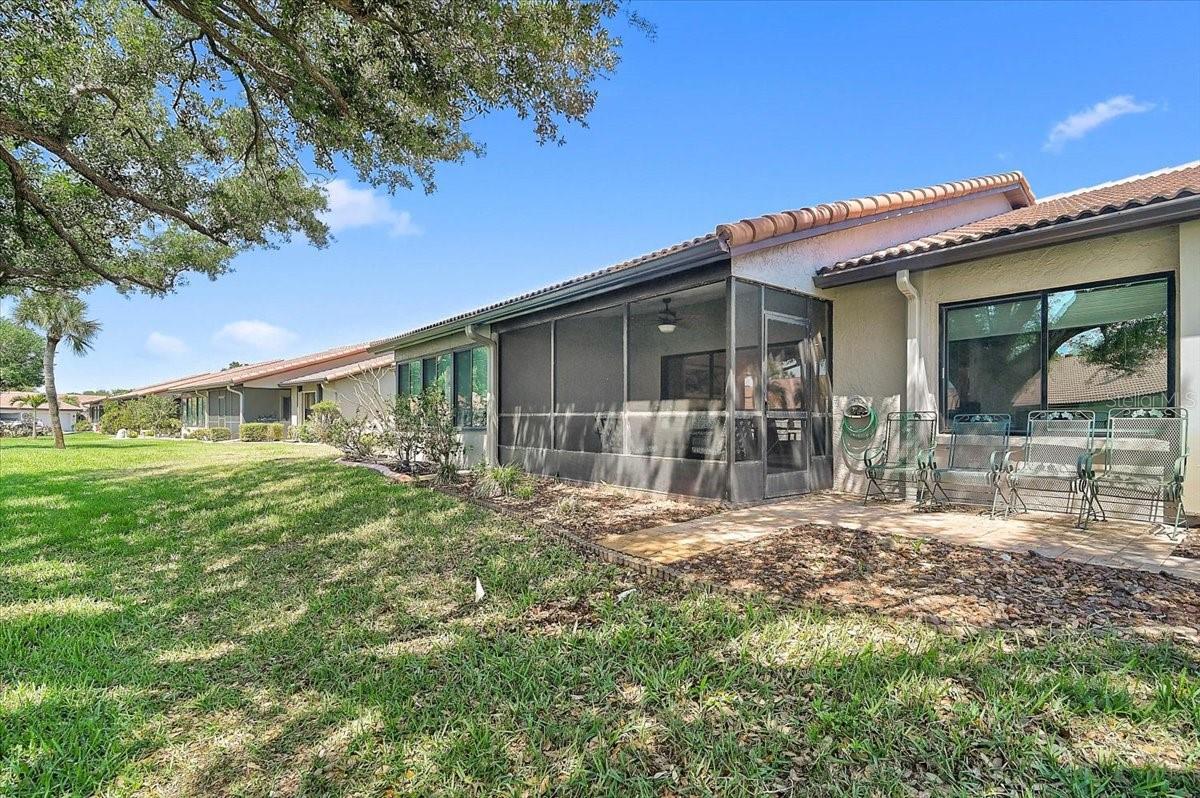 JACARANDA C C VILLAS - Residential