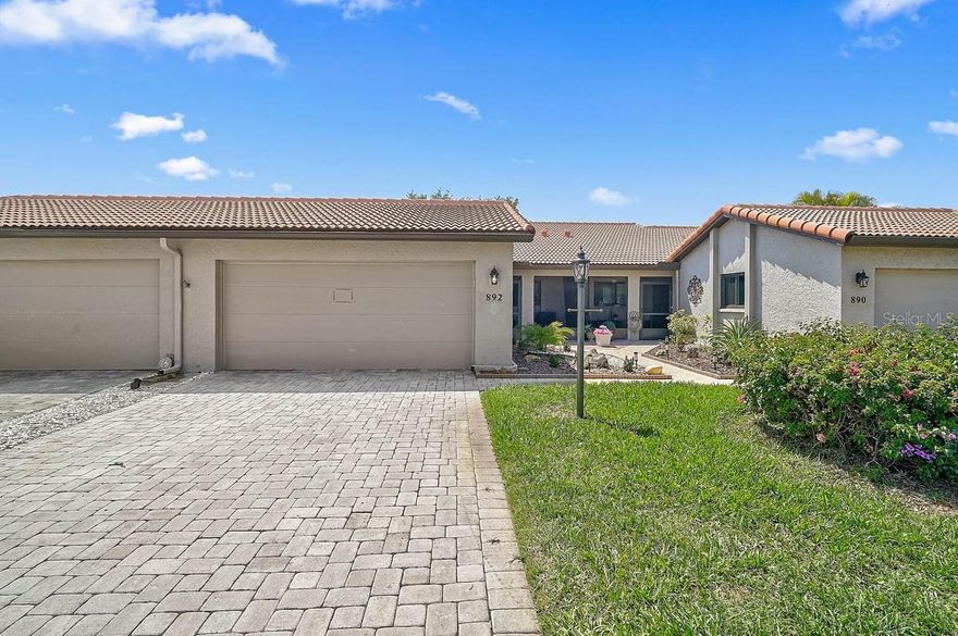 Jacaranda Country Club Villas – 892 Country Club Cir, Venice, FL

Beautifully updated TURNKEY 2 bedroom, 2 bathroom villa located in the desirable Jacaranda Country Club Villas community. This home features a bright, open floor plan with an updated kitchen offering granite countertops, white cabinetry, stainless steel appliances, and a breakfast bar that opens to the dining and living areas.

The interior includes spacious bedrooms, updated bathrooms, and both a front patio and a screened-in rear patio perfect for enjoying indoor-outdoor Florida living. The community pool is located just outside the back of the property with an easy walk from your patio.

Additional features include a two-car garage, indoor laundry, and a well-maintained, move-in ready interior.

Jacaranda Country Club Villas is a quiet, established community with low HOA fees and an active social environment.

Conveniently located near downtown Venice, Gulf beaches, shopping, dining, and golf courses.