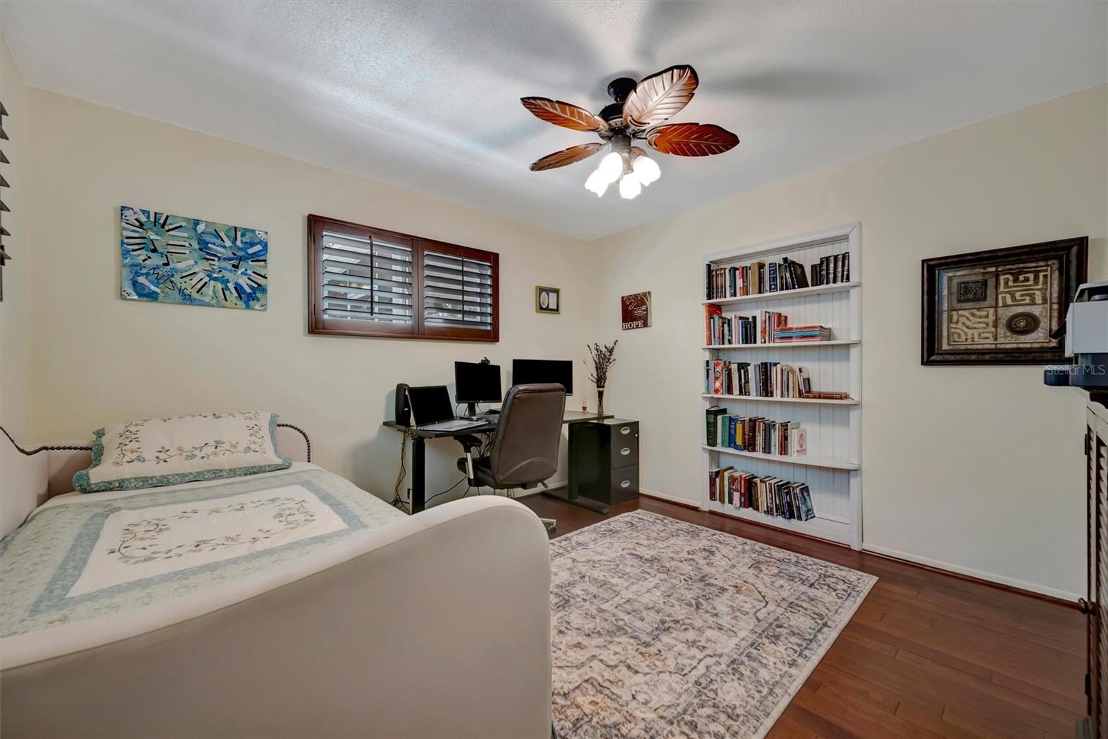 BAY PINES ESTATES - Residential