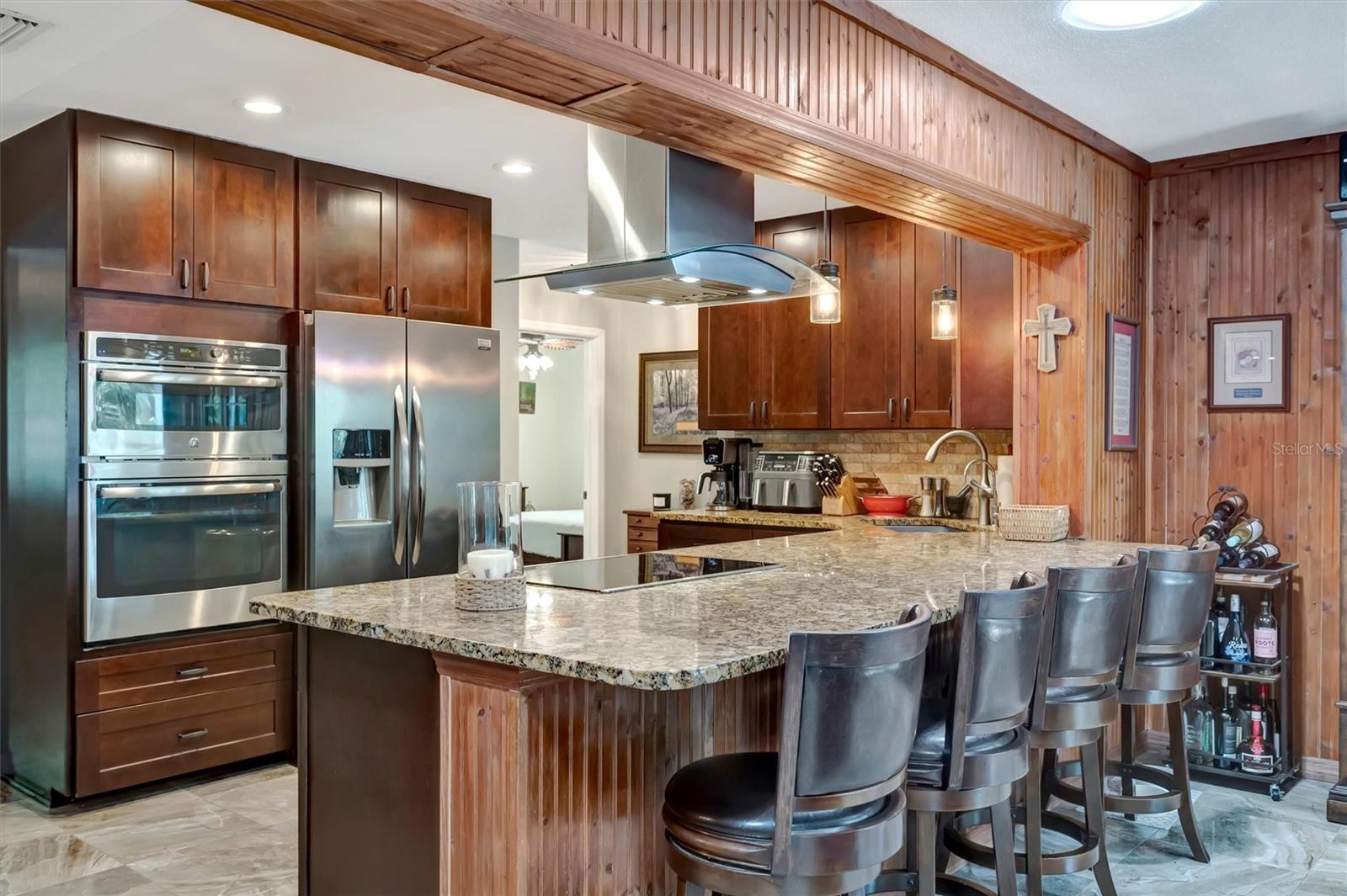 BAY PINES ESTATES - Residential