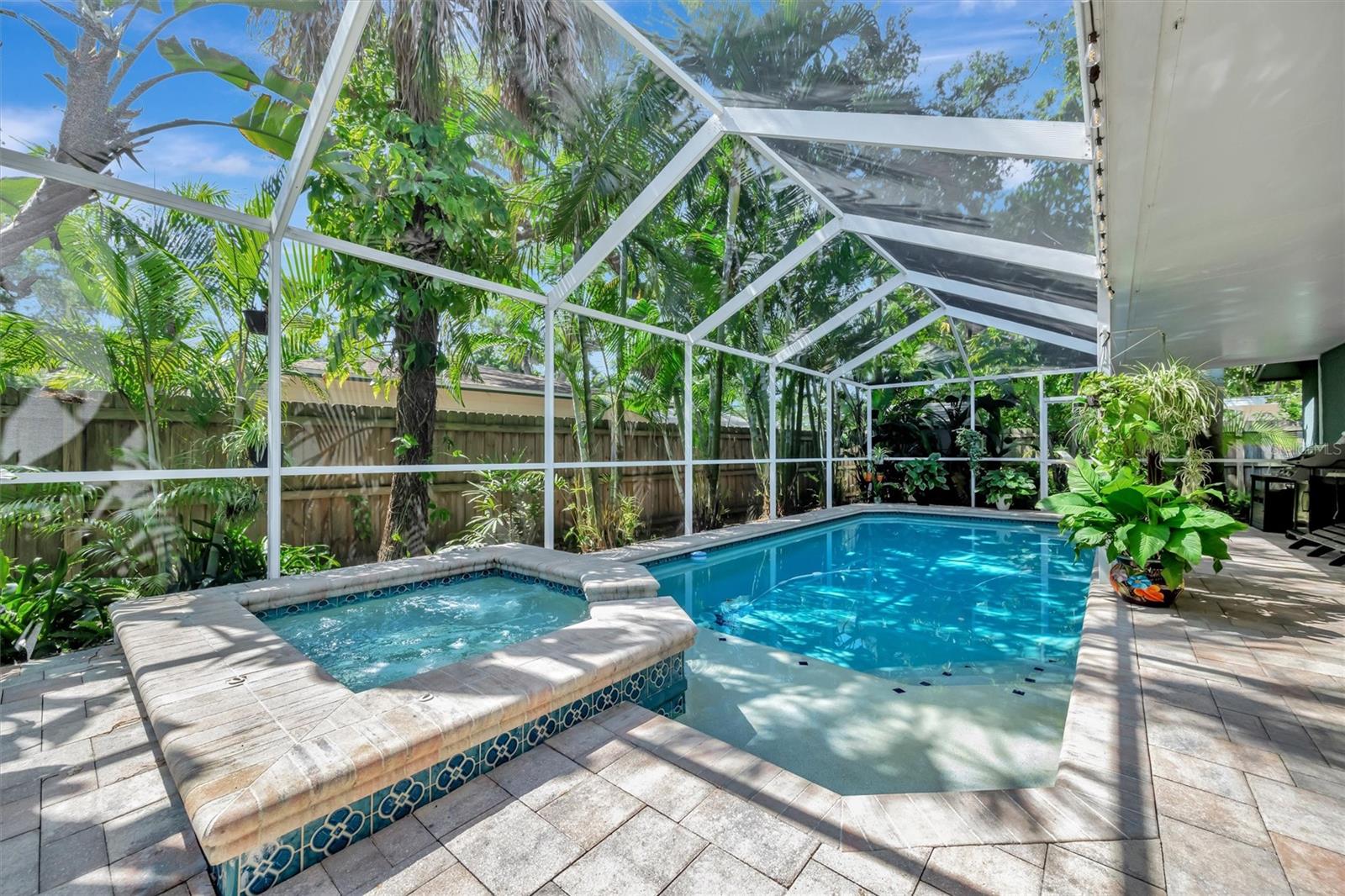 BAY PINES ESTATES - Residential