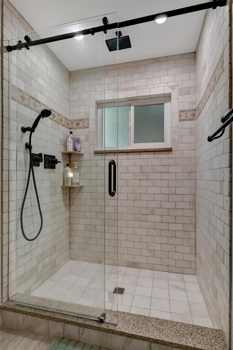 BAY PINES ESTATES - Residential