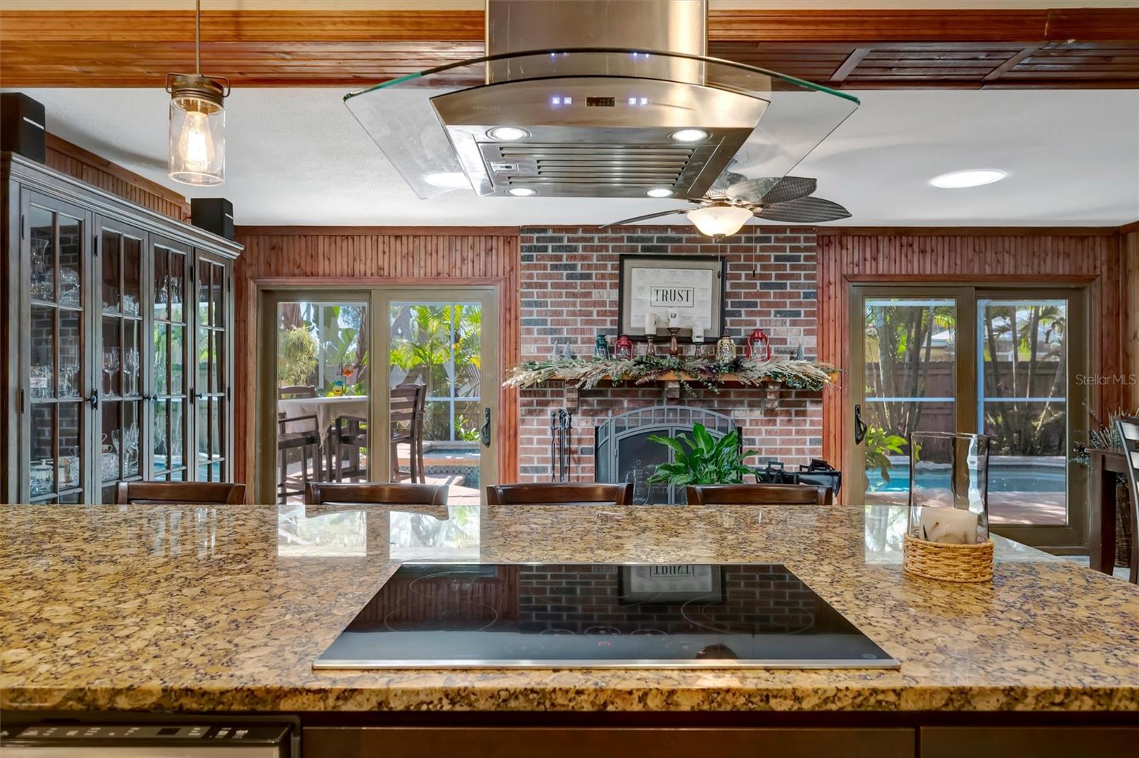 BAY PINES ESTATES - Residential