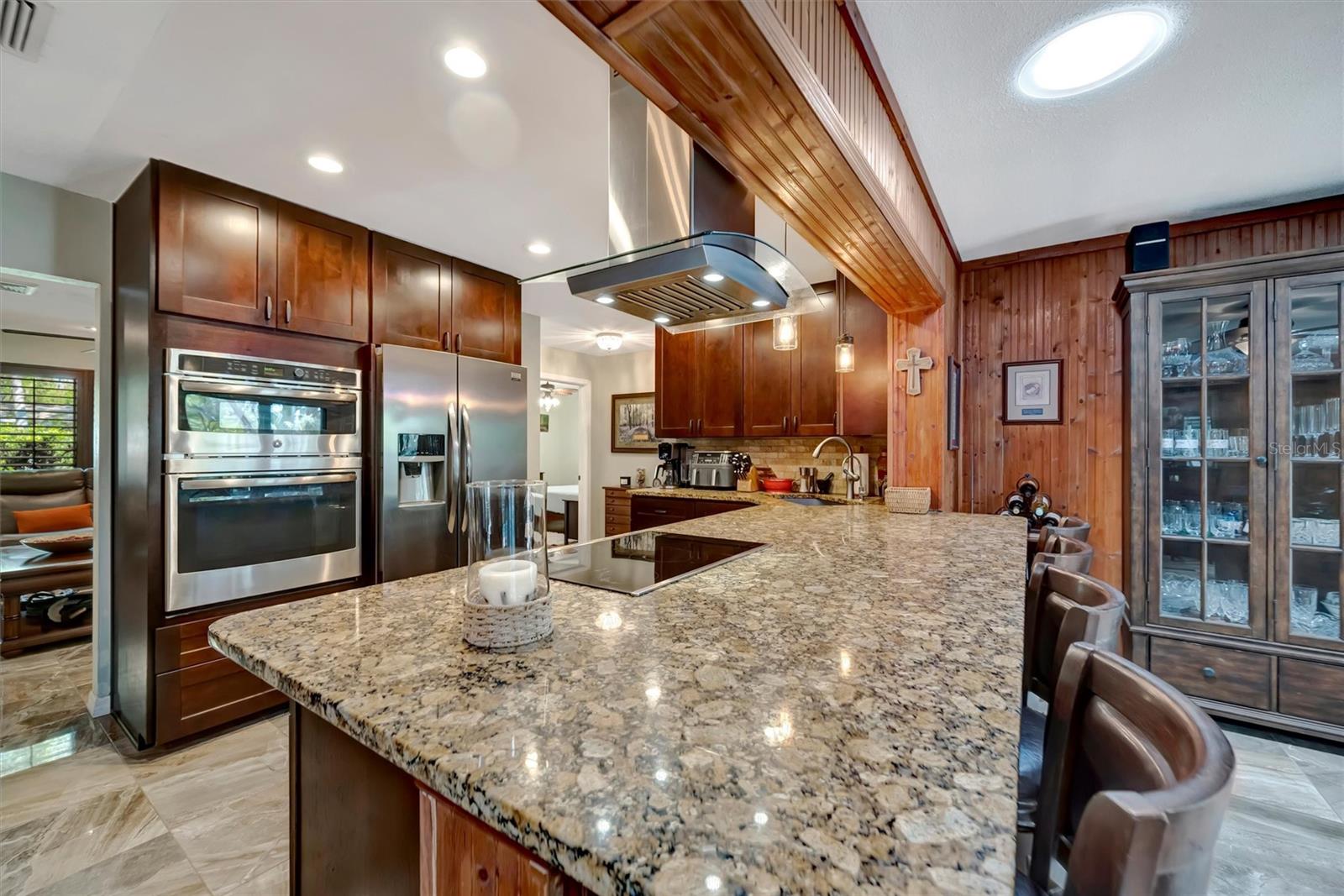 BAY PINES ESTATES - Residential