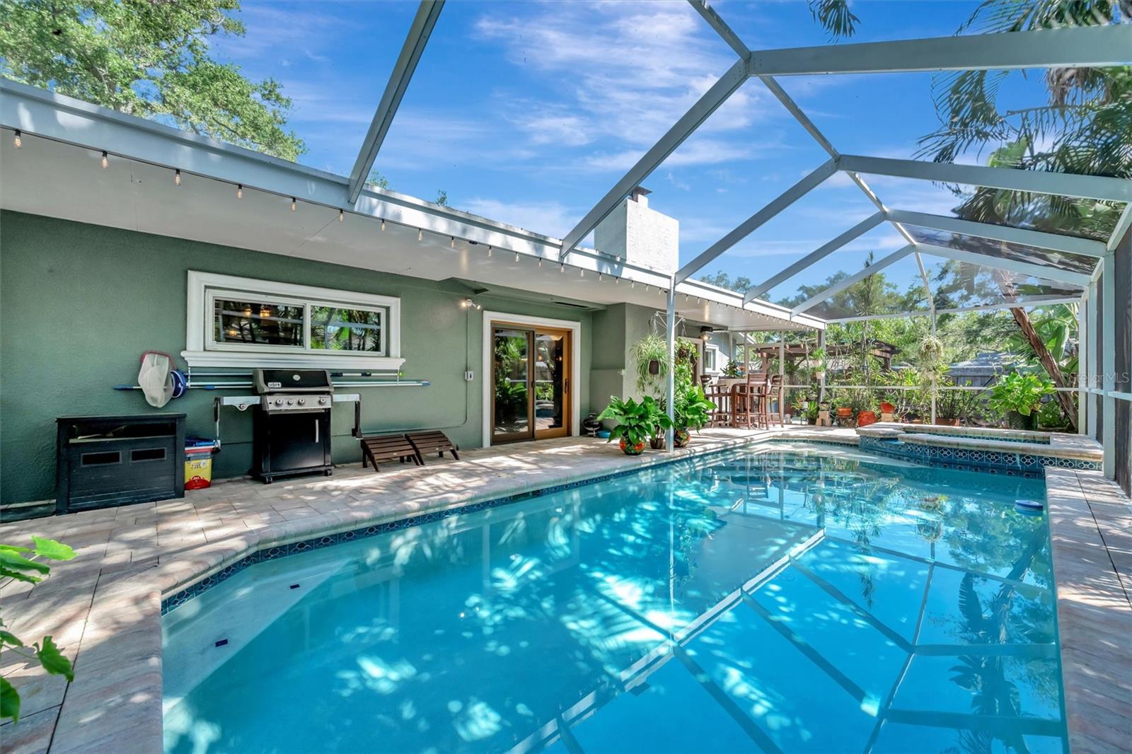 BAY PINES ESTATES - Residential