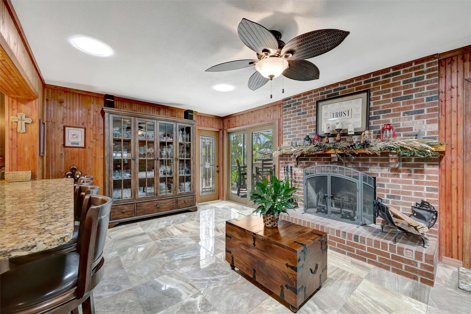 BAY PINES ESTATES - Residential