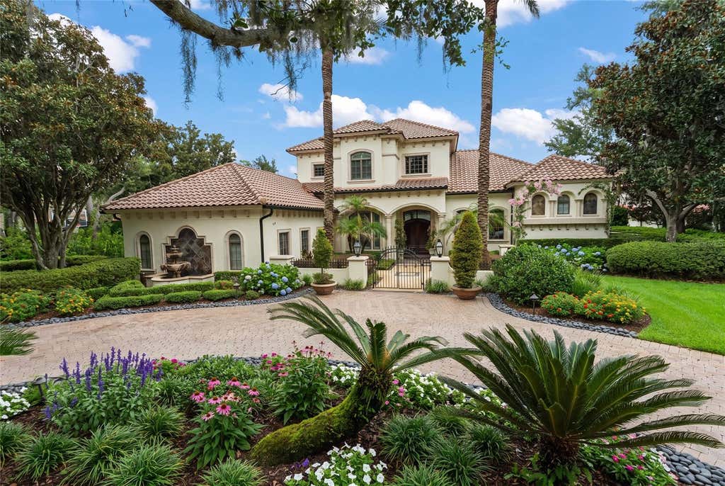 Photo of 6055 Louise Cove Drive, Windermere, FL 34786 (MLS # O6430931)