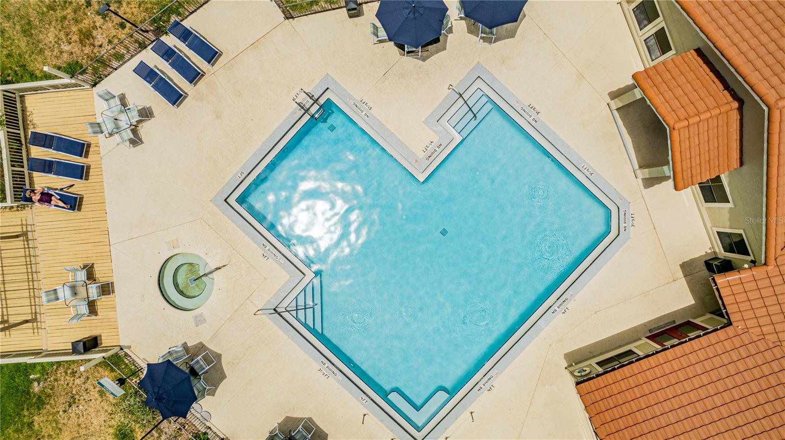BLOSSOM PARK VILLAS CONDO - Residential Lease