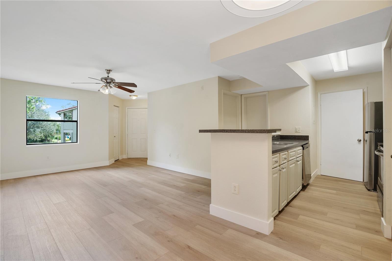 BLOSSOM PARK VILLAS CONDO - Residential Lease