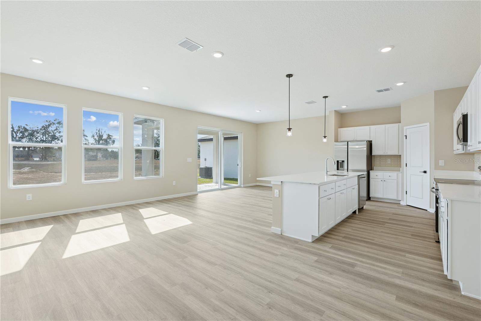 4520 NW 37TH STREET ROAD