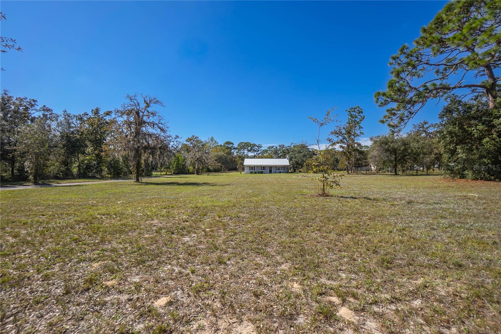 LEISURE ACRES UNIT 03 - Residential