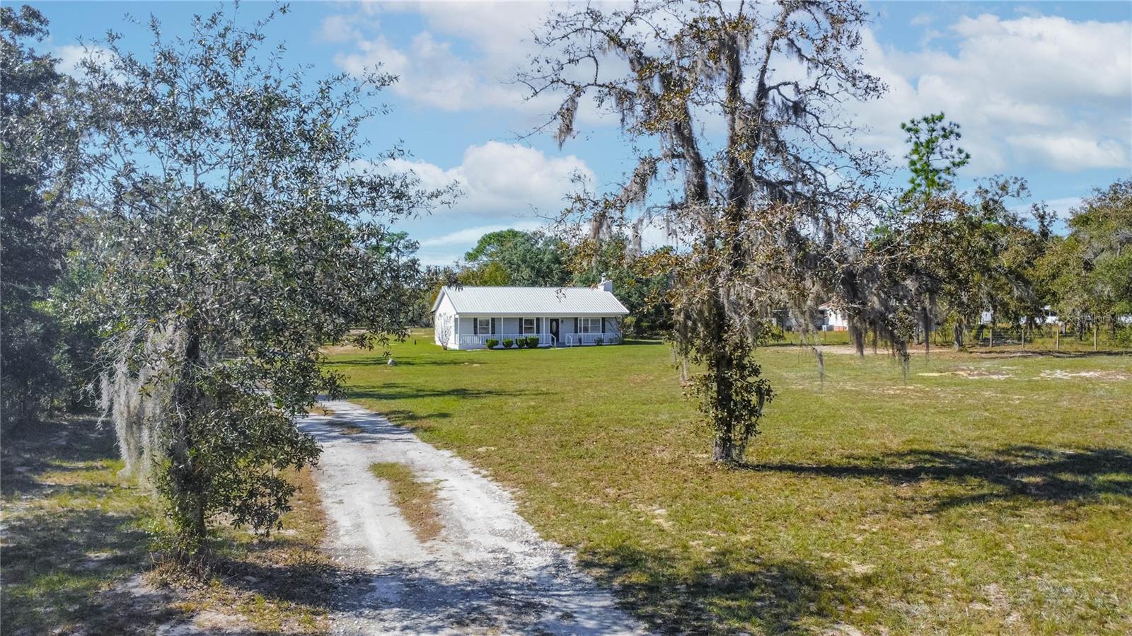 LEISURE ACRES UNIT 03 - Residential