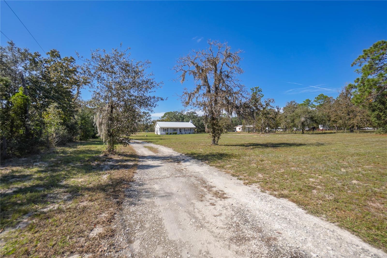 LEISURE ACRES UNIT 03 - Residential