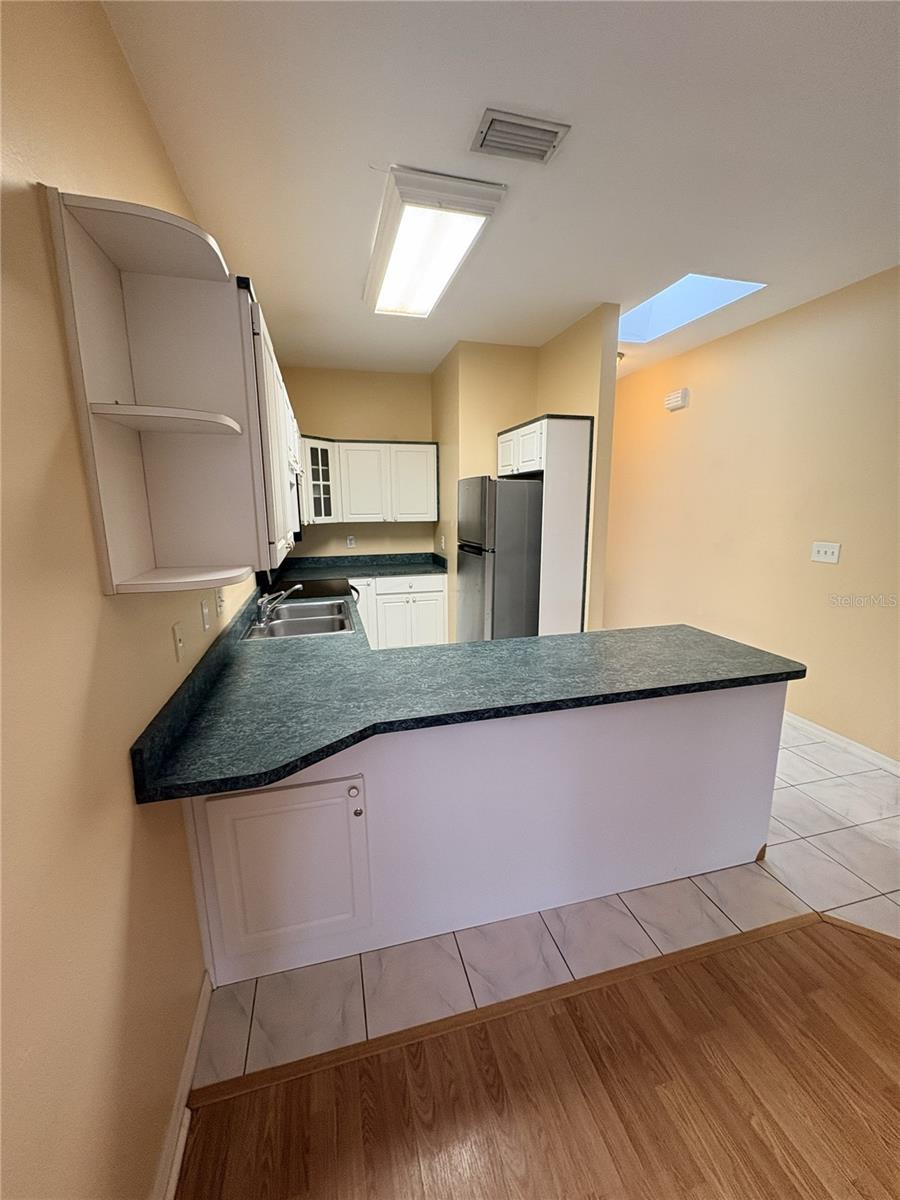 FAIR OAKS VILLAS - Residential Lease