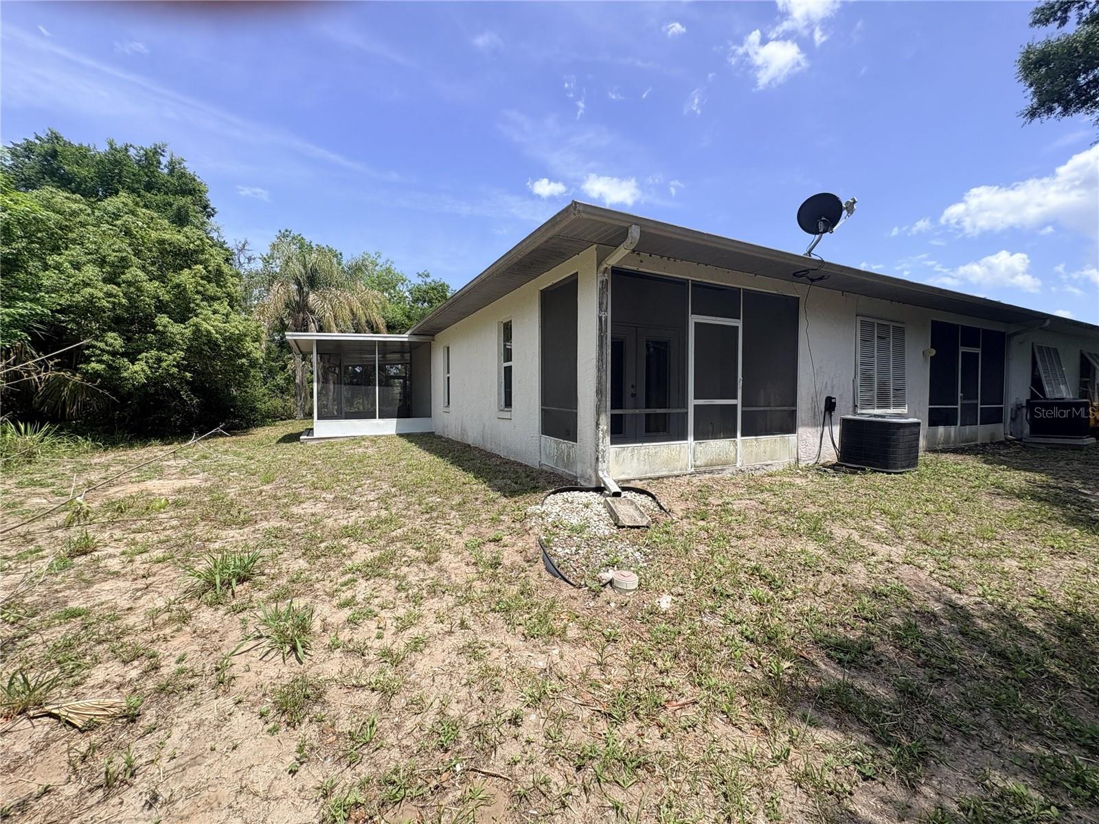 FAIR OAKS VILLAS - Residential Lease