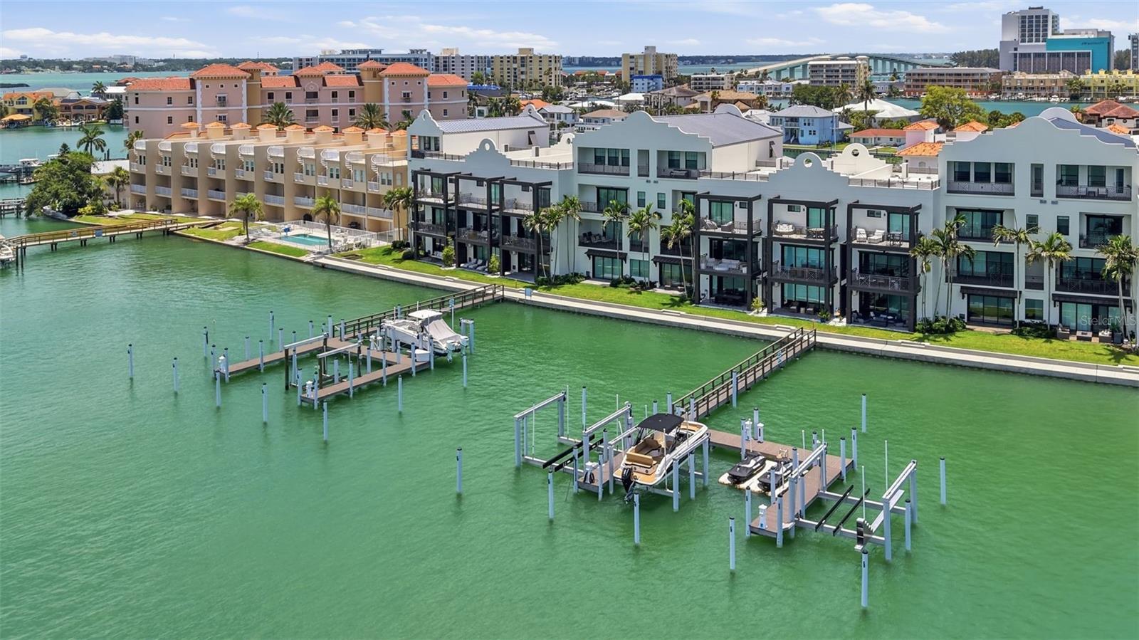 182 BRIGHTWATER DRIVE 4