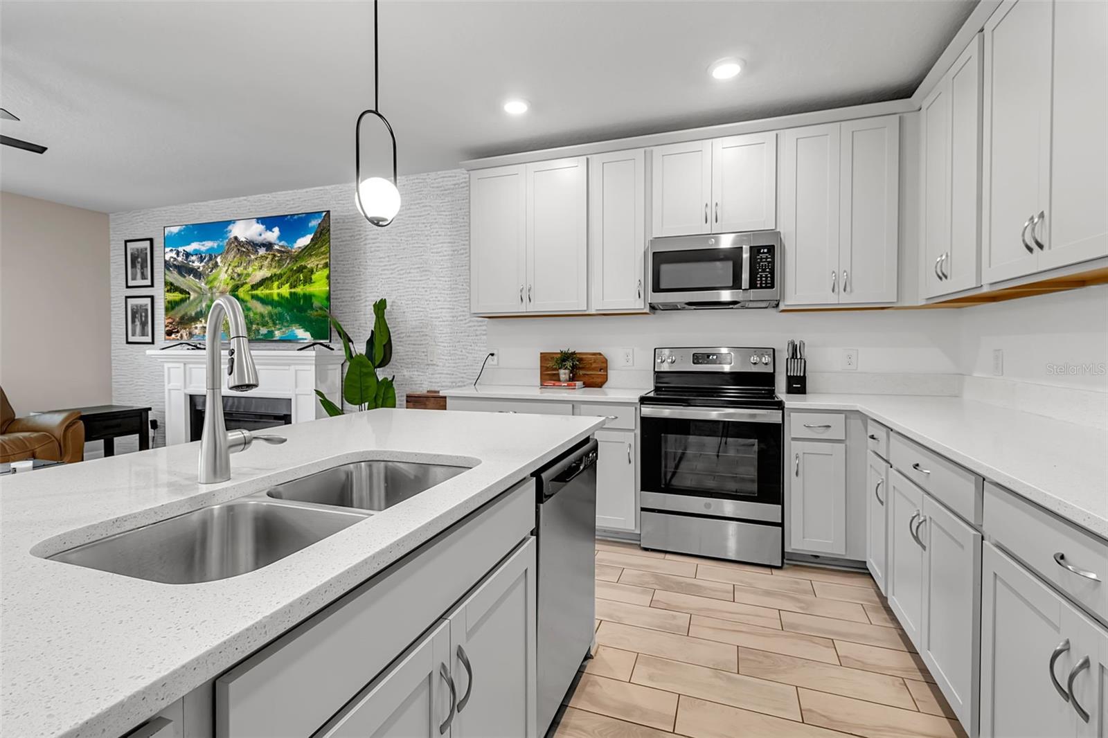 TREVESTA PH IIIC & IIID - Residential