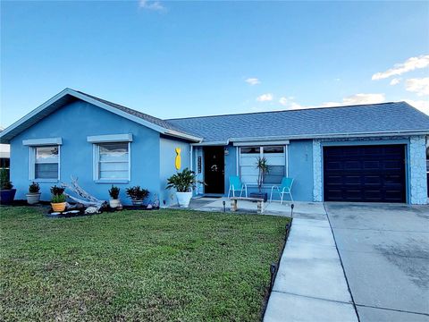 A home in PORT CHARLOTTE