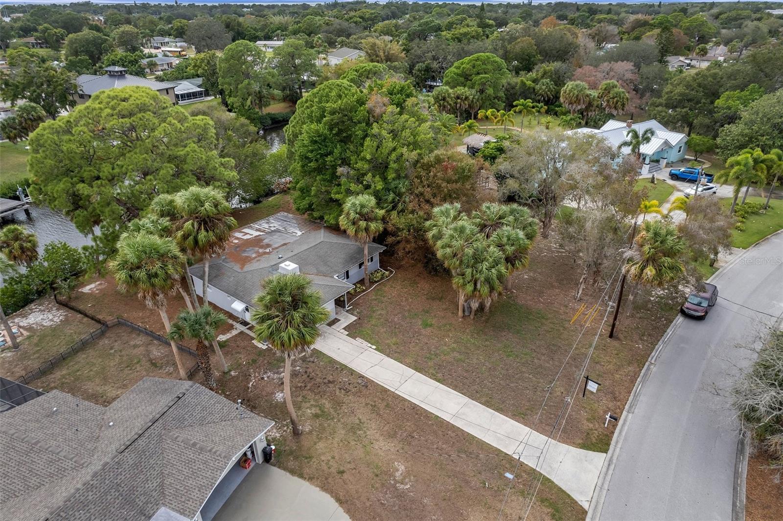 SUNSET HILLS - Residential